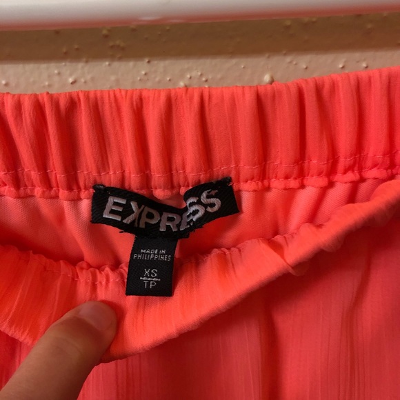 Express High Low Skirt - Picture 3 of 3